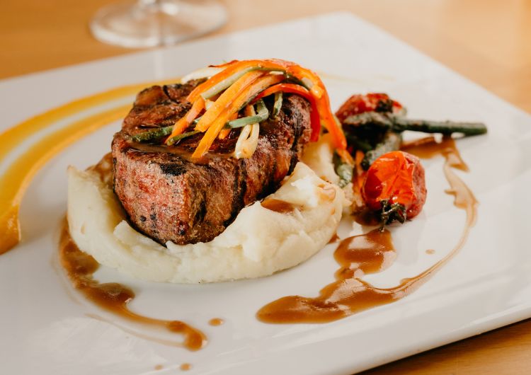 Silver Treat Restaurant Thekkady